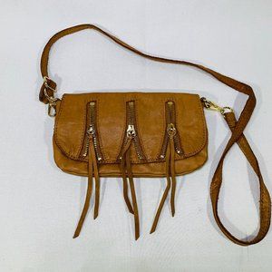 Linea Pelle Collection  Crossbody leather bag